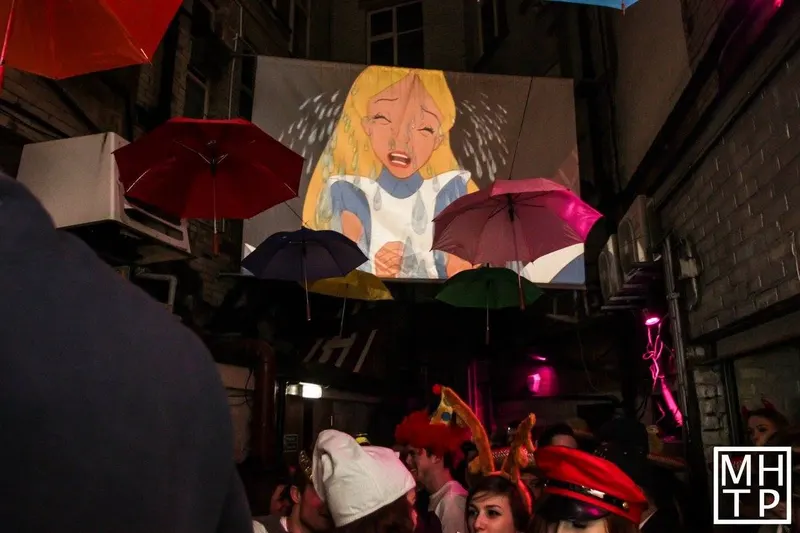 Gallery 6